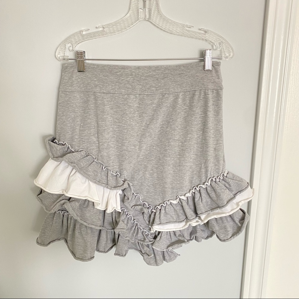 ☃️ DP Jeans Grey and White Skirt​​​​​